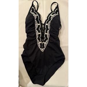 BECCA Delilah Plunging Neckline One-Piece Swimsuit Womens M NWT Black White Tie